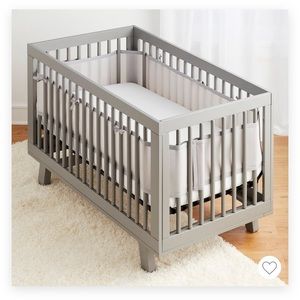 SOLD ON EBAY A💔💔Breathable Baby Mesh Crib